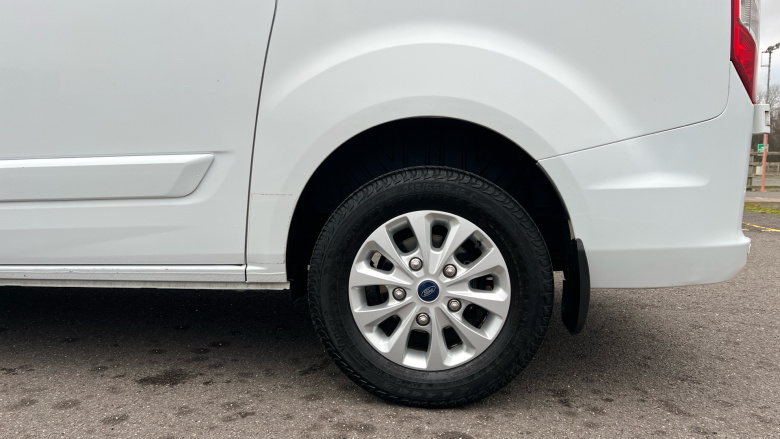 Ford Transit Custom 300 L1 Diesel Fwd 2.0 EcoBlue 130ps Low Roof Limited Van